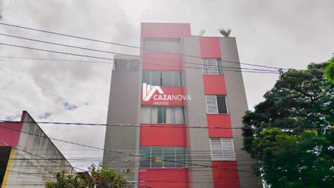 Apartamento de 02 quartos, 02 vagas e elevador no Caiçara