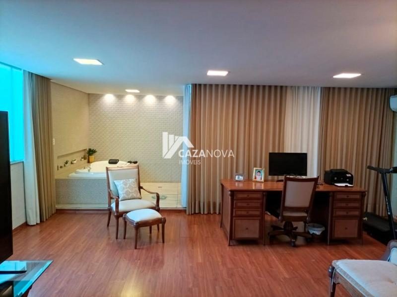 Apartamento quatro quartos com área privativa B.Caiçara