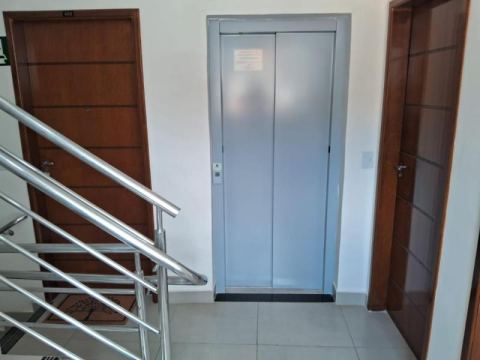 Apartamento Dois quartos novo com excelente área privativa B. Caiçara