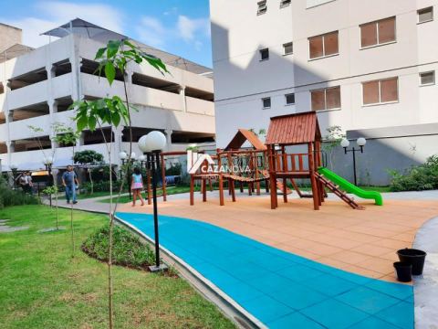 Apartamento de 3 quartos e àrea privativa no edifício Grand Resort Jaraguá.