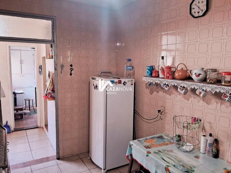 Apartamento de 03 quartos e suíte no Caiçara